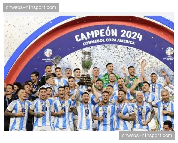 美洲杯排球赛落幕，阿根廷男排3-1战胜古巴，第五次捧起冠军奖杯